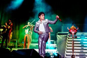 christian_nodal
