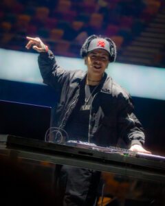 Dj Plox @luchohackfotos
