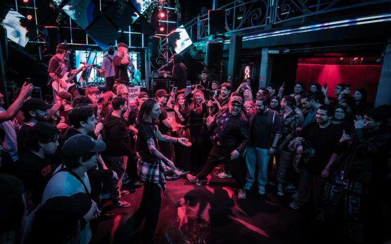 Boston Manor @luchohackfotos