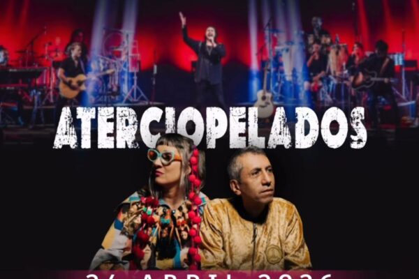 Beto Cuevas y Aterciopelados en Santiago