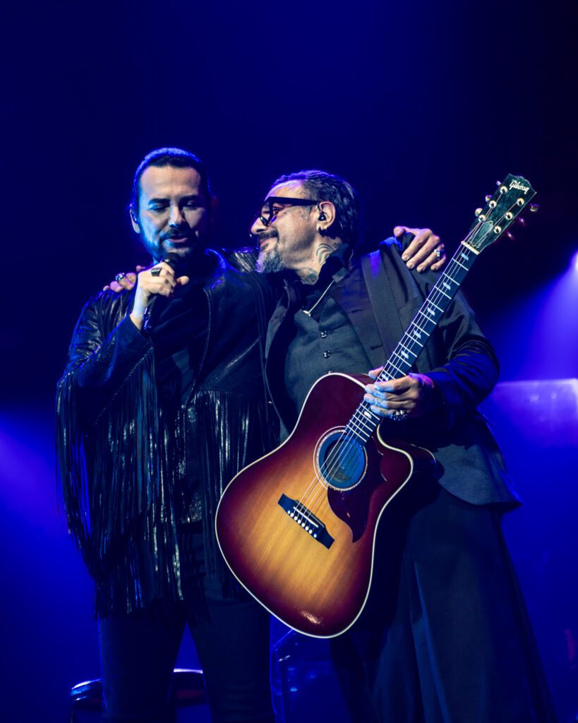 Claudio Valenzuela en la Noche del rock latino