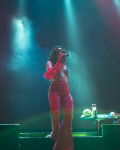 Monsieur Periné en Concierto