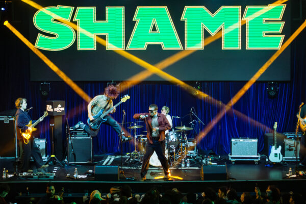 El debut de Shame en Chile