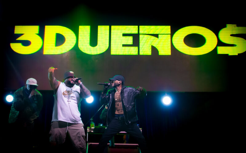 Concierto de 3 Dueños